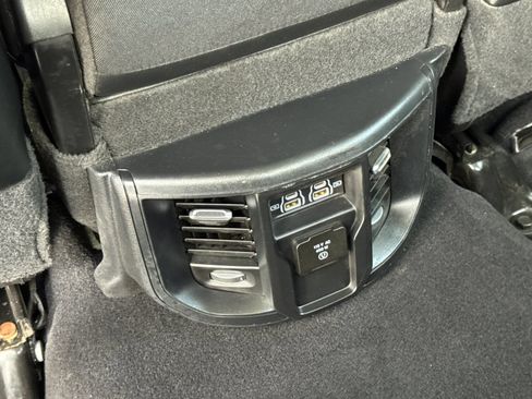 Used 2024 RAM 2500 Laramie w/ Safety Group AWD/4WD image 33