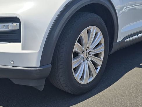 Used 2020 Ford Explorer Limited RWD image 22
