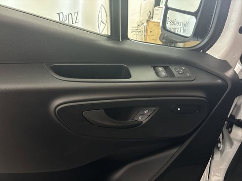 New 2025 Mercedes-Benz Sprinter 2500 image 9
