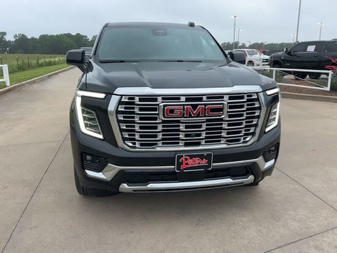 Certified 2025 GMC Yukon Denali AWD/4WD image 4