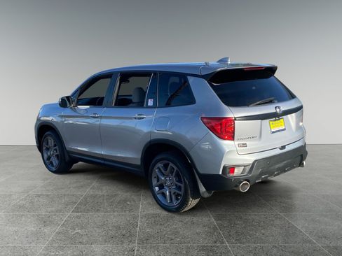 Used 2023 Honda Passport EX-L image 3