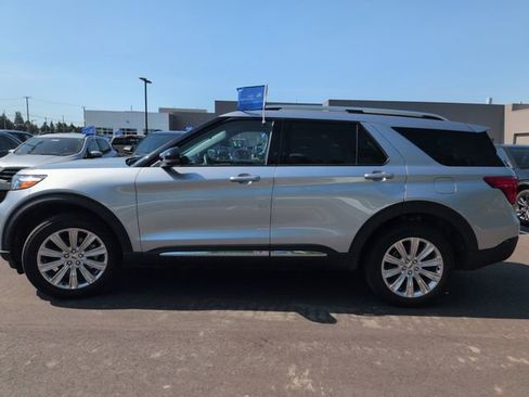 Certified 2023 Ford Explorer Limited w/ Limited Technology Package AWD/4WD image 10