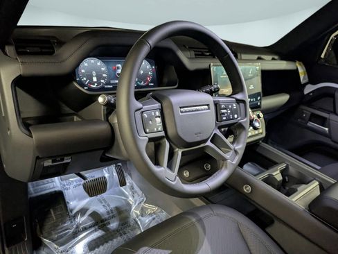 New 2026 Land Rover Defender 110 X-Dynamic SE AWD/4WD image 15