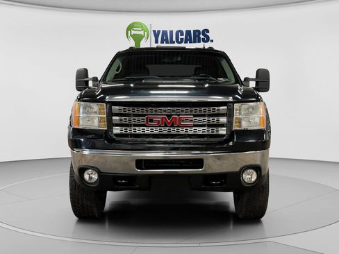 Used 2011 GMC Sierra 2500 SLT w/ SLT Convenience Package AWD/4WD image 8