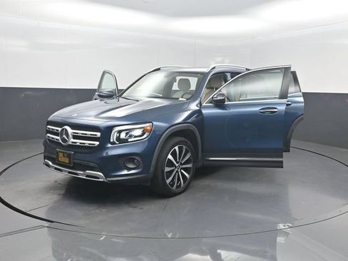 Used 2022 Mercedes-Benz GLB 250 image 36