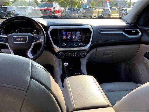 Used 2019 GMC Acadia SLT AWD/4WD image 10