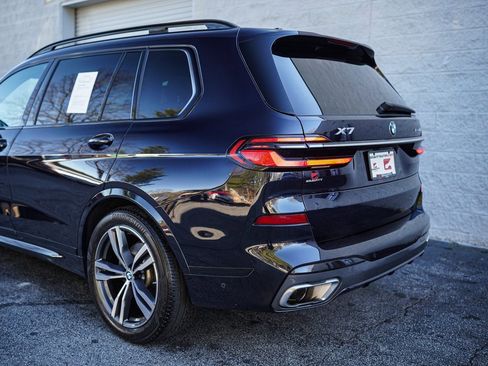 Used 2023 BMW X7 xDrive40i w/ M Sport Package image 12