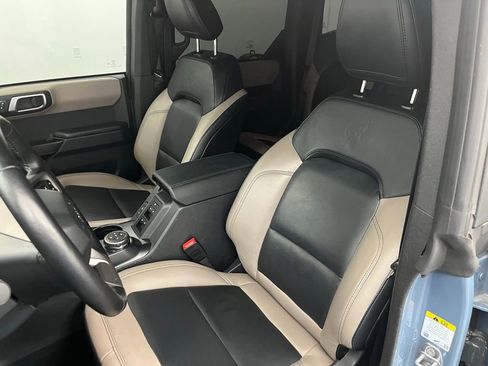 Certified 2024 Ford Bronco Wildtrak image 19