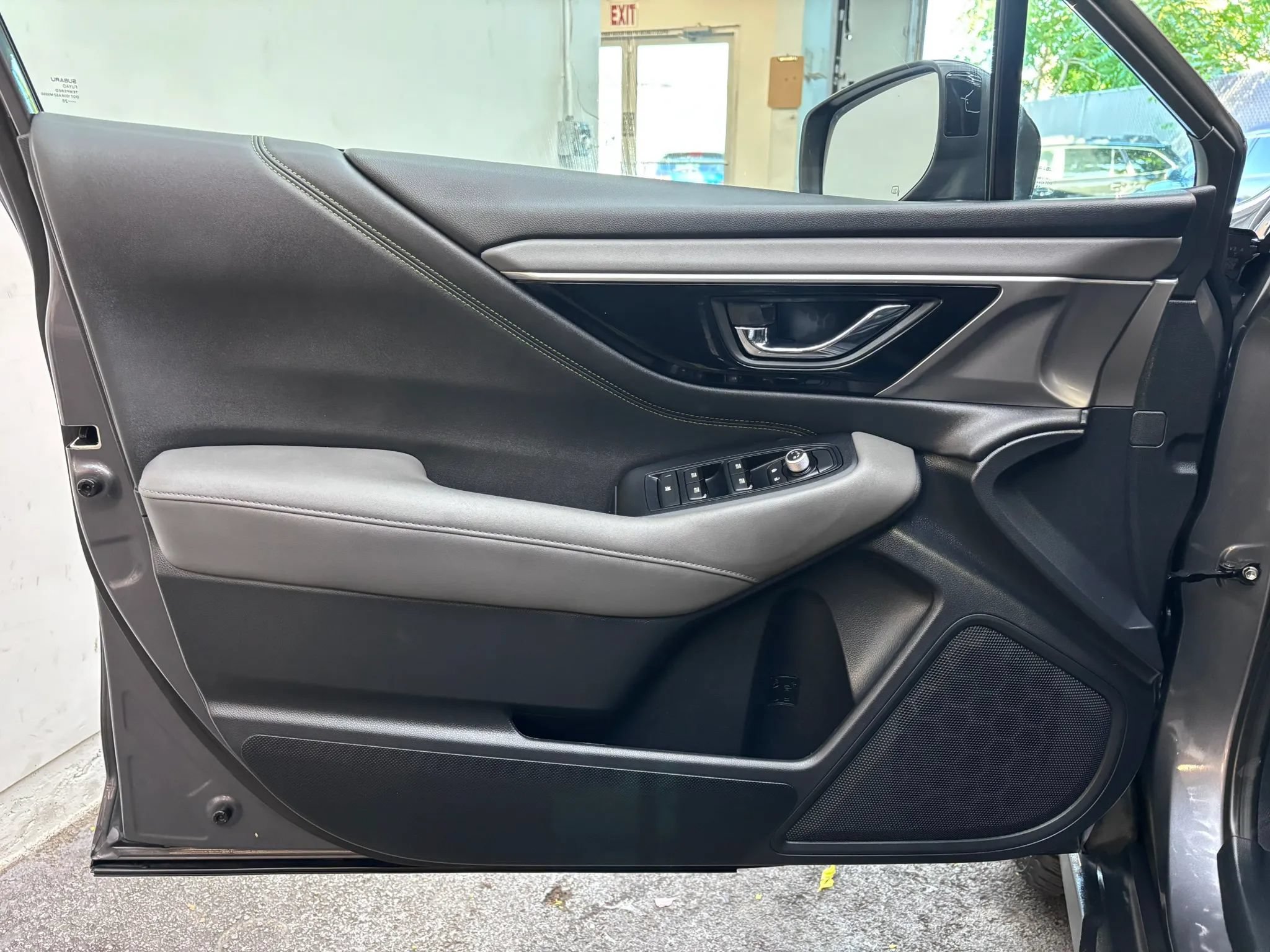 Used 2020 Subaru Outback Onyx Edition XT AWD/4WD image 19