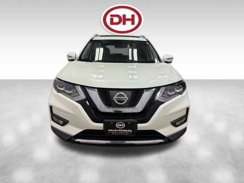 Used 2017 Nissan Rogue SL w/ SL Premium Package image 8