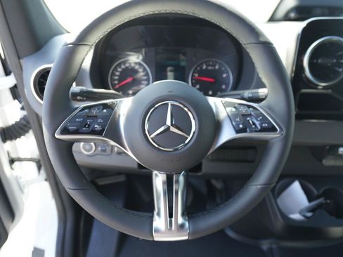 New 2025 Mercedes-Benz Sprinter 2500 image 13