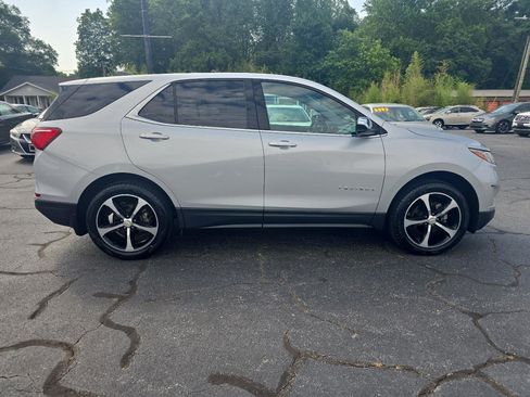Used 2020 Chevrolet Equinox LT AWD/4WD image 4