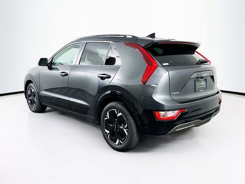 Used 2023 Kia Niro Wind w/ Wind Preserve Package FWD image 5