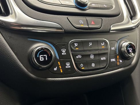 Used 2024 Chevrolet Equinox LT image 43