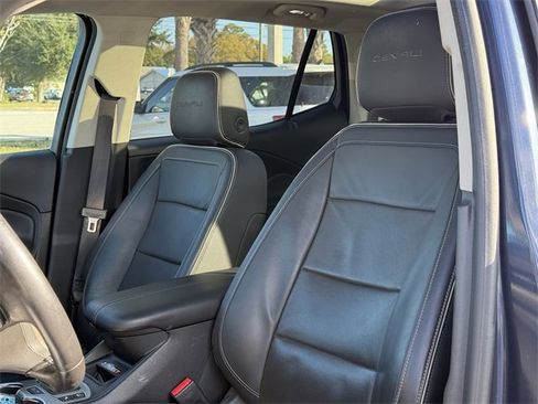 Used 2018 GMC Terrain Denali w/ Advanced Safety Package image 14