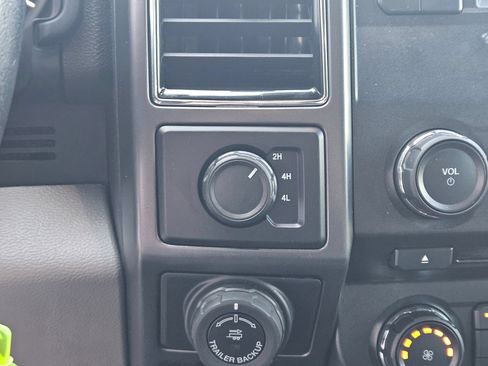 Used 2018 Ford F150 XLT w/ Equipment Group 301A Mid AWD/4WD image 15