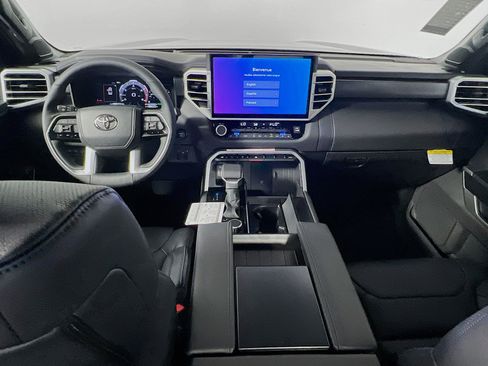 New 2025 Toyota Tundra Platinum image 30
