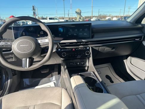 Used 2025 Hyundai Sonata SEL image 13