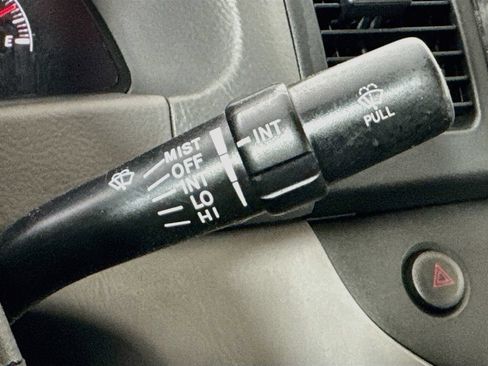 Used 2005 Toyota Camry FWD image 14