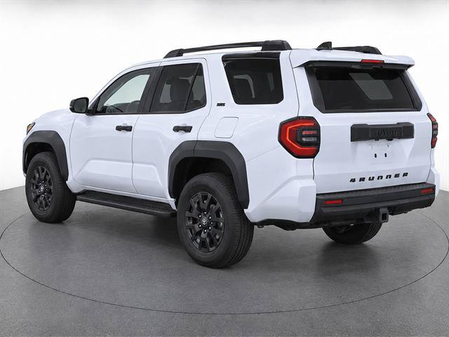 Used 2025 Toyota 4Runner SR5 AWD/4WD image 3
