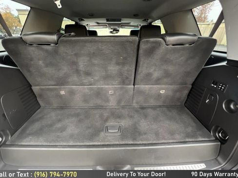 Used 2015 Chevrolet Tahoe LTZ image 11