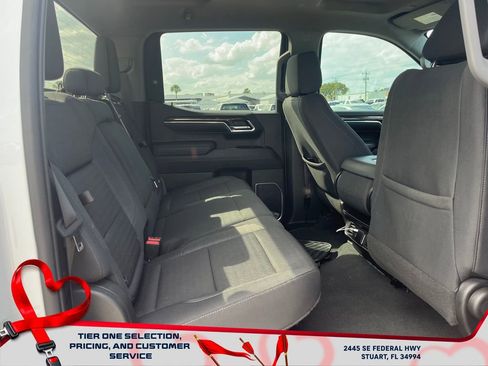 Used 2023 GMC Sierra 1500 Elevation image 17