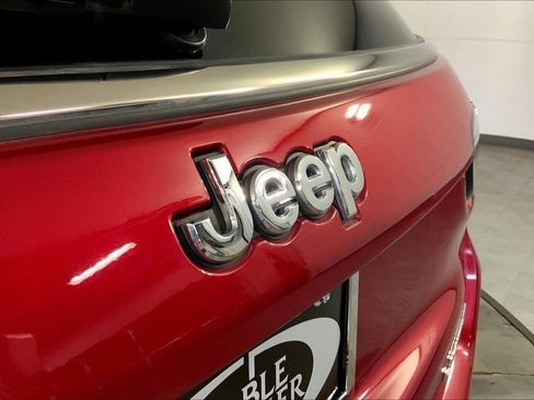 Used 2025 Jeep Compass Limited AWD/4WD image 29