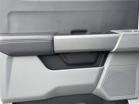 Used 2024 Ford F250 XL w/ STX Appearance Package image 10