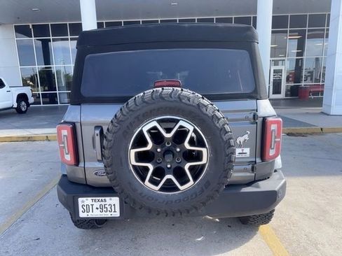 Used 2022 Ford Bronco Outer Banks image 6