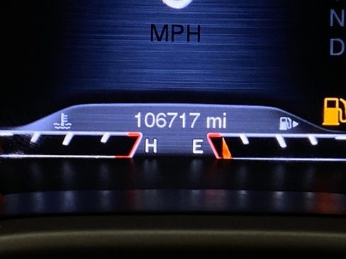 Used 2018 Jeep Cherokee Limited w/ High Altitude Package image 19