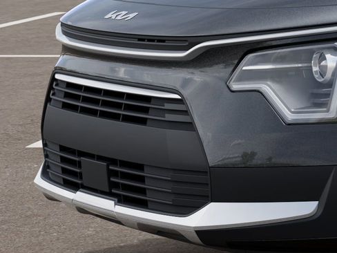 New 2025 Kia Niro EX image 12