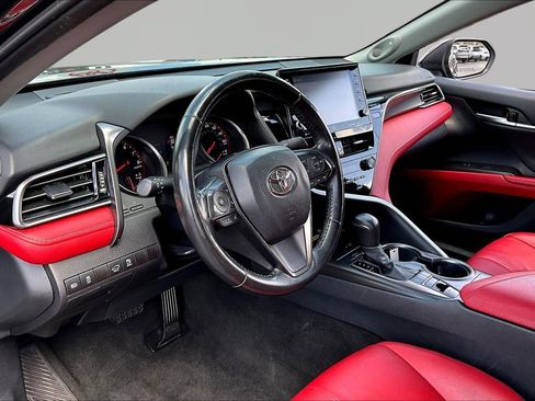 Used 2024 Toyota Camry XSE FWD image 17