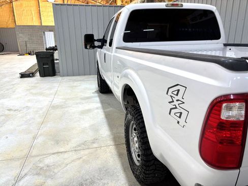 Used 2016 Ford F250 XL w/ Power Equipment Group image 9