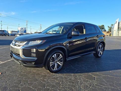 Used 2021 Mitsubishi Outlander Sport ES image 3