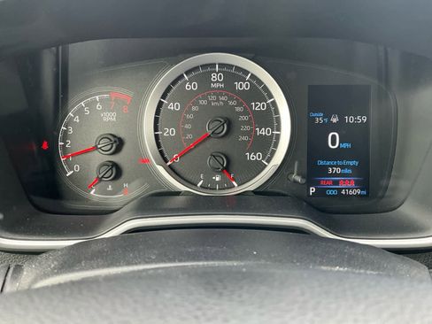 Used 2022 Toyota Corolla SE image 19