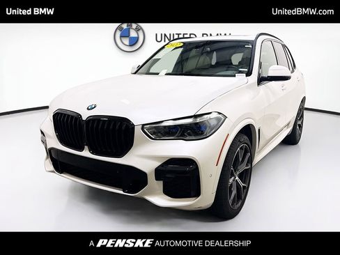 Used 2022 BMW X5 sDrive40i w/ M Sport Package RWD image 1