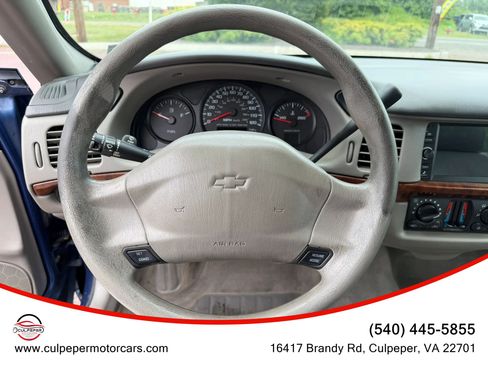Used 2004 Chevrolet Impala w/ Preferred Equipment Group FWD image 17
