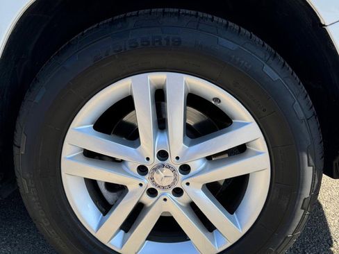 Used 2016 Mercedes-Benz GL 450 4MATIC w/ Premium I Package image 30