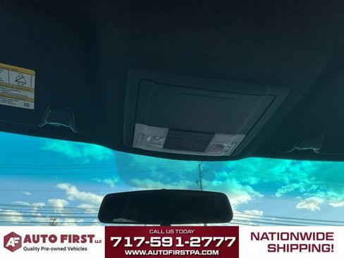 Used 2016 Ford Explorer XLT AWD/4WD image 26