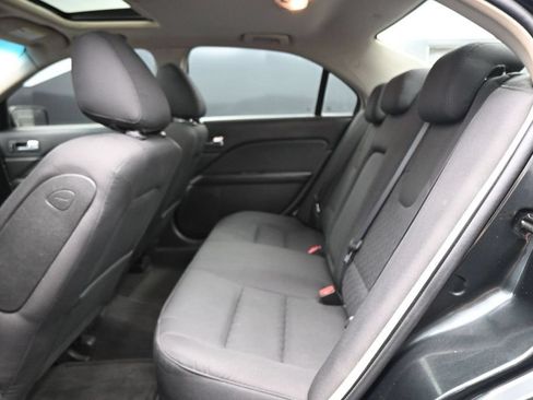 Used 2010 Ford Fusion SE FWD image 24