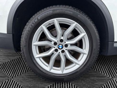 Used 2021 BMW X5 xDrive40i w/ Convenience Package AWD/4WD image 33