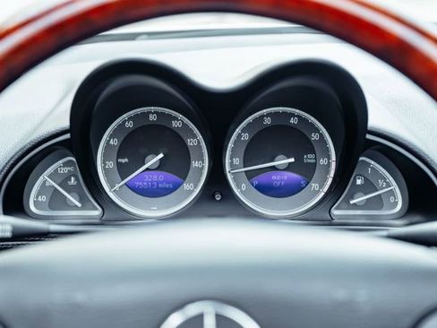 Used 2003 Mercedes-Benz SL 500 image 9