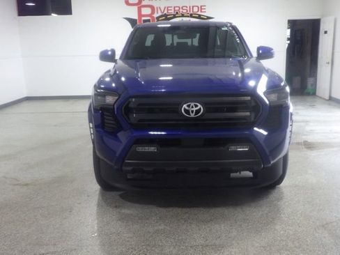 Used 2024 Toyota Tacoma SR5 image 6