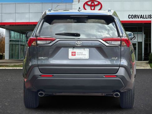Certified 2023 Toyota RAV4 XLE FWD image 5