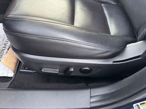 Used 2019 MAZDA MAZDA3 AWD Hatchback w/ Premium Pkg image 20