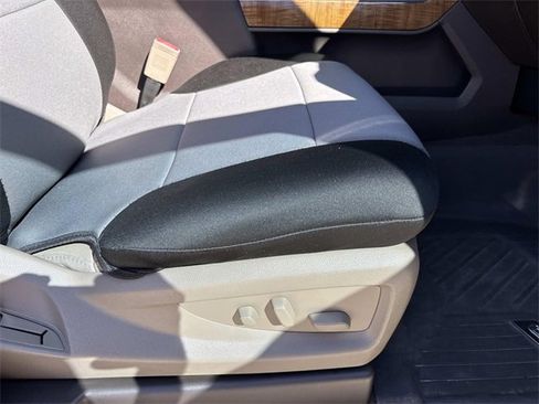 Used 2018 GMC Sierra 1500 SLT w/ Texas SLT Premium Package image 11