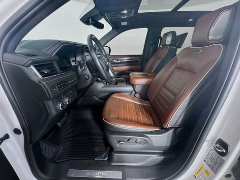 Used 2023 GMC Yukon XL Denali Ultimate image 26