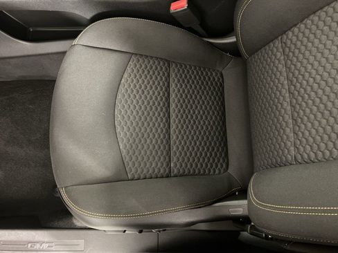 Certified 2019 GMC Terrain SLE w/ Driver Convenience Package image 23