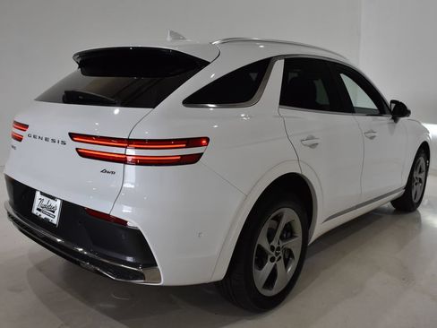 New 2026 Genesis GV70 2.5T Advanced AWD/4WD image 4