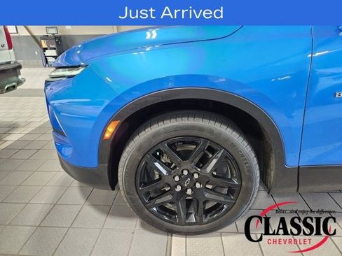 Used 2024 Chevrolet Blazer LT image 13